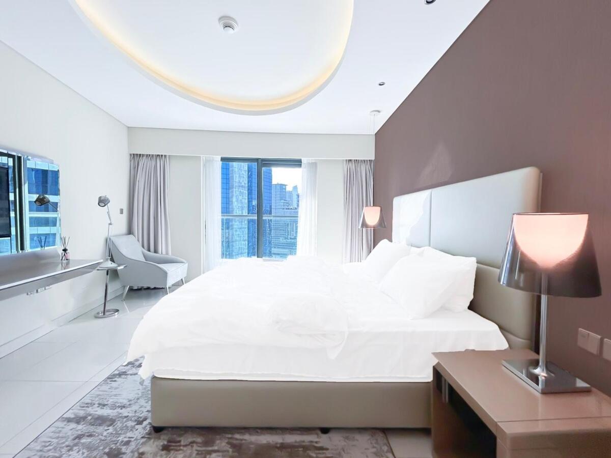 2br In Paramount Tower Appartement
